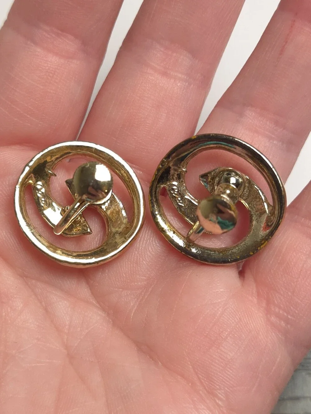 Vintage Coro Gold Plated Swirl Circle Earrings Screw Back Earrings Signed Coro